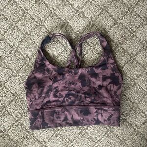 Lululemon women’s sports bra size 4